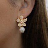 Floral wedding earrings with pearls wedding day jewelry for the bride in gold plating