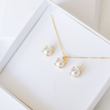 Bridesmaid Pearl Gold Jewelry Set 